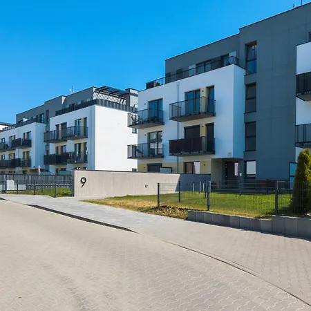 Apartment Stylish Seaside With Terrace & Parking In By Renters Jastrzebia Gora