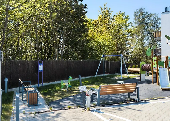 公寓 Stylish Seaside With Terrace & Parking In By Renters *